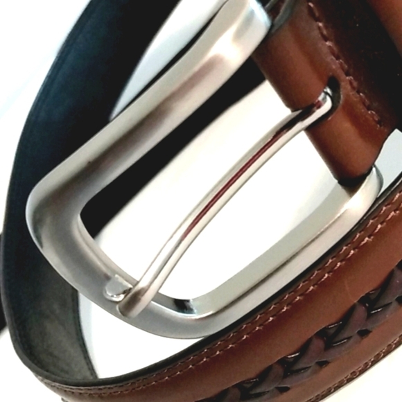 HAZELNUT BROWN FIVE HOLE LEATHER BELT SIZE 38 EUC - Picture 3 of 5